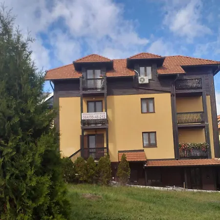 公寓 Ksenija 兹拉蒂博尔